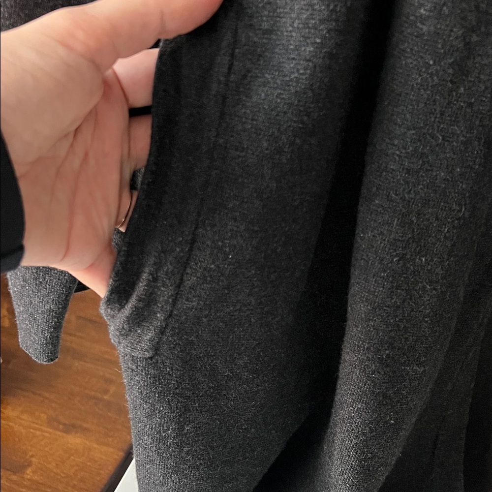 CLUNY cashmere wool silk Wrap Grey Women's cardigan with pockets M - Picture 4 of 8
